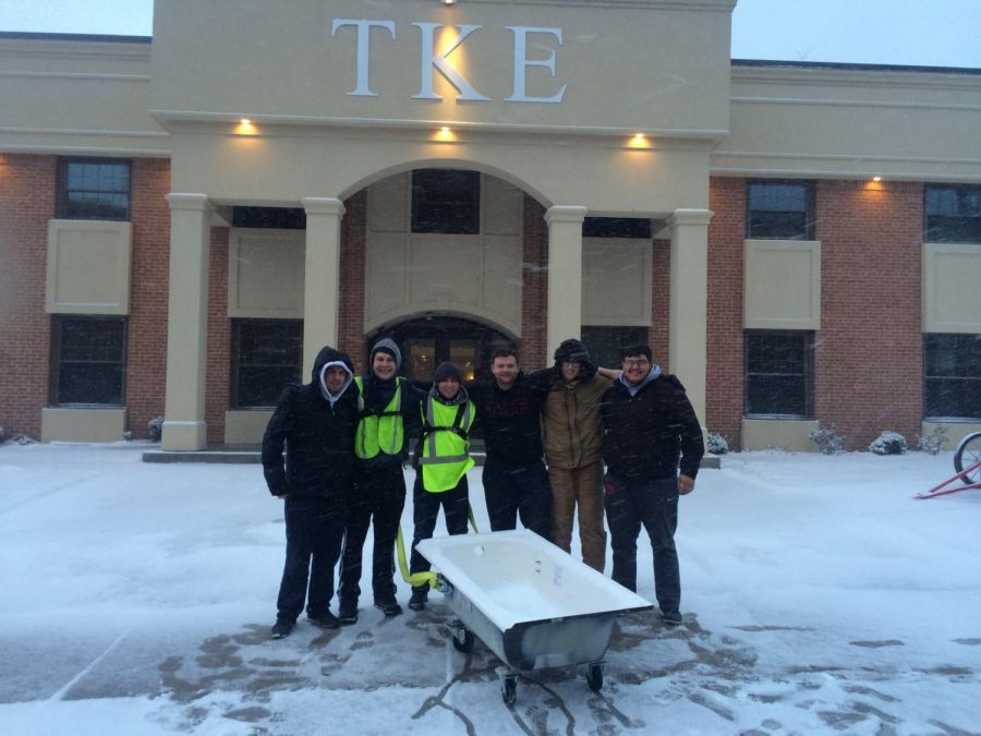 TKE fraternity hosts annual “Tub Tug” event