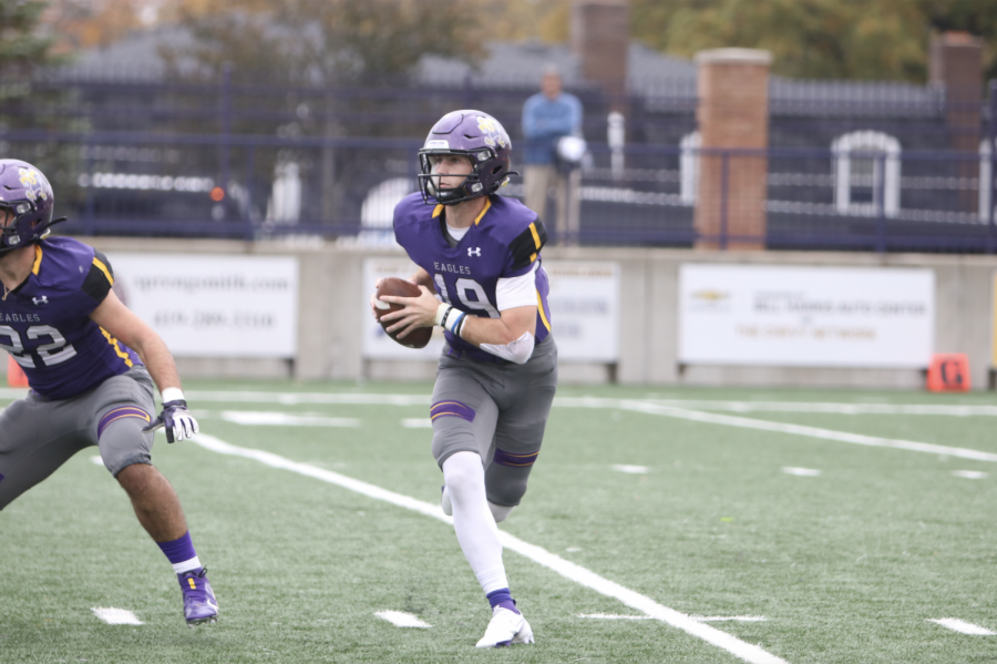 Freshman quarterback Trent Maddox has stepped up as a leader for the Eagles. In his most recent win against Hillsdale, Maddox
went 11-for-24 with 154 yards, two touchdowns, and one interception en route to a 28-17 win against the Chargers.