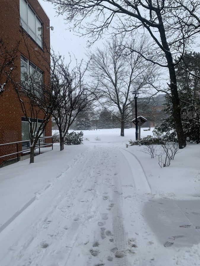 As snow continues to accumulate, Ashland University students are hoping for another snow day tomorrow. 