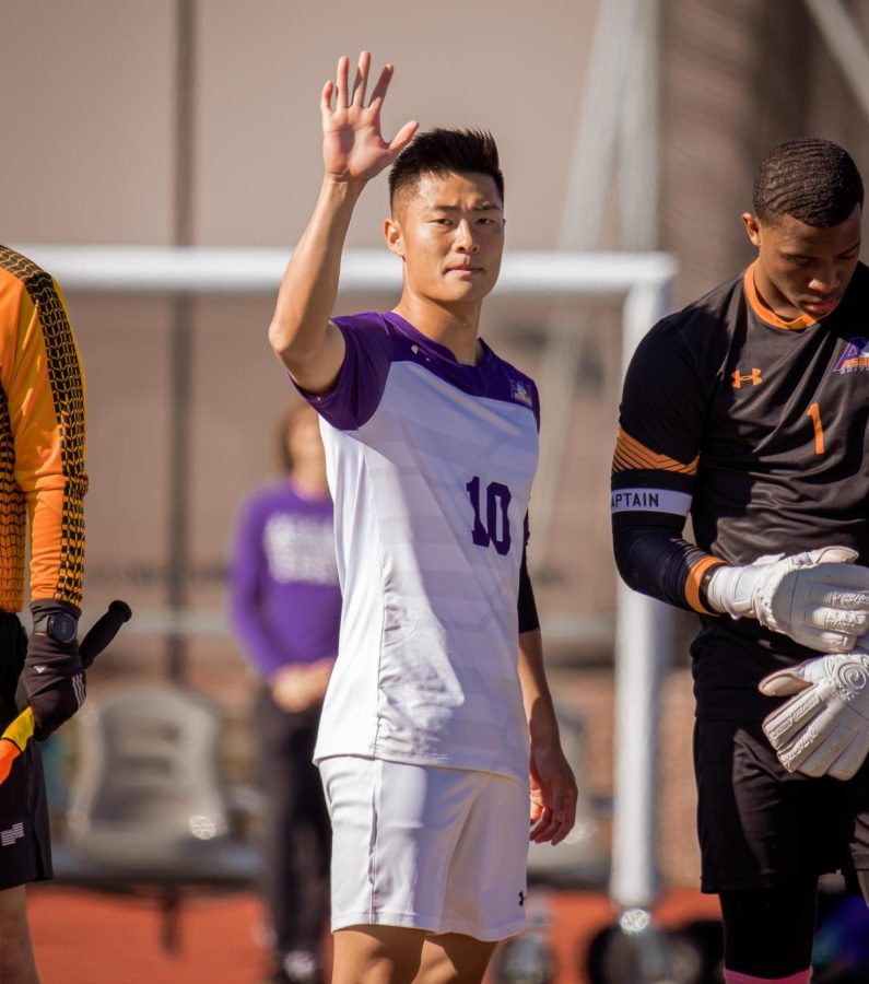 5th-year Haruki Kimura secures his seventh and eighth goals of the season