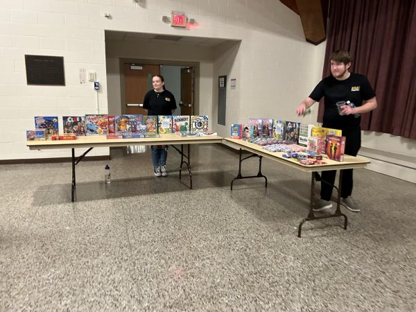 Ashland University's Campus Activities Board holds their event in the Redwood Hall.