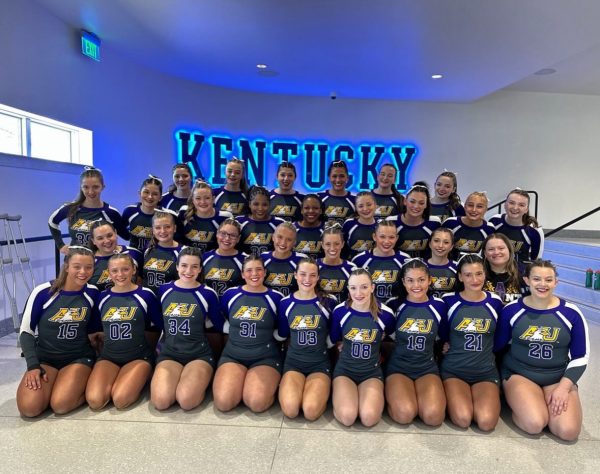 AU STUNT opens season with a bang