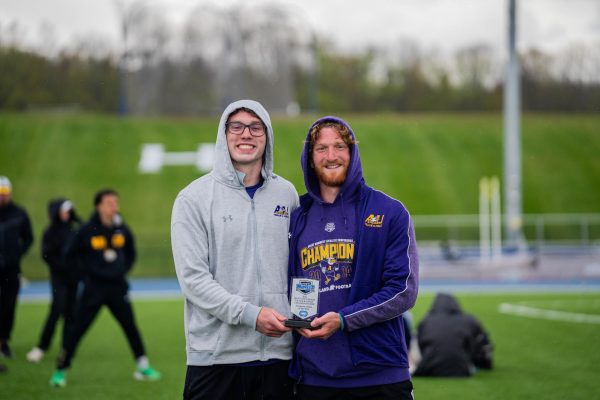  The G-MAC Co-Freshman of the year, Jon Lutz and Ed Boehmer. 